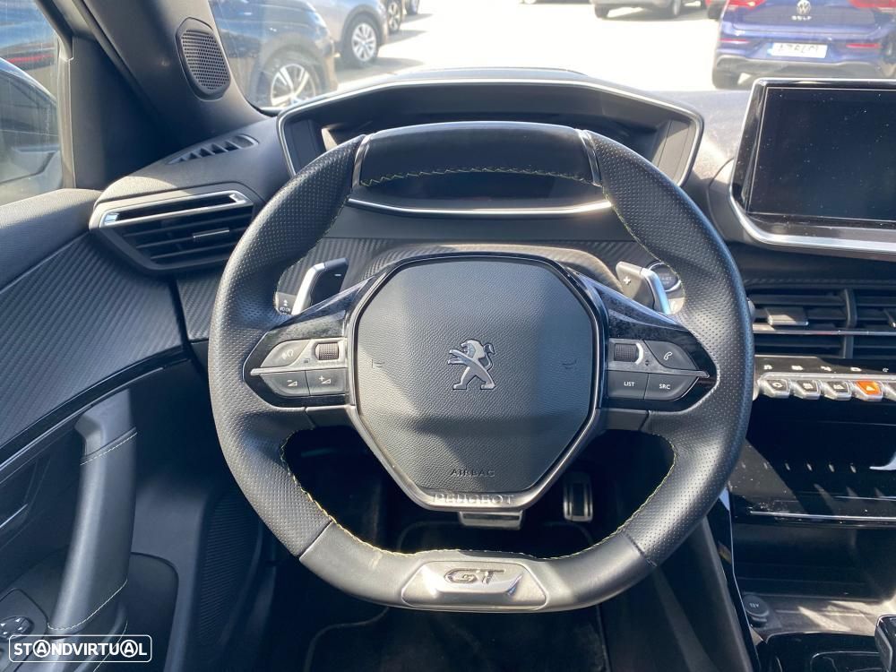 Peugeot 2008 1.5 BlueHDi GT EAT8 - 6