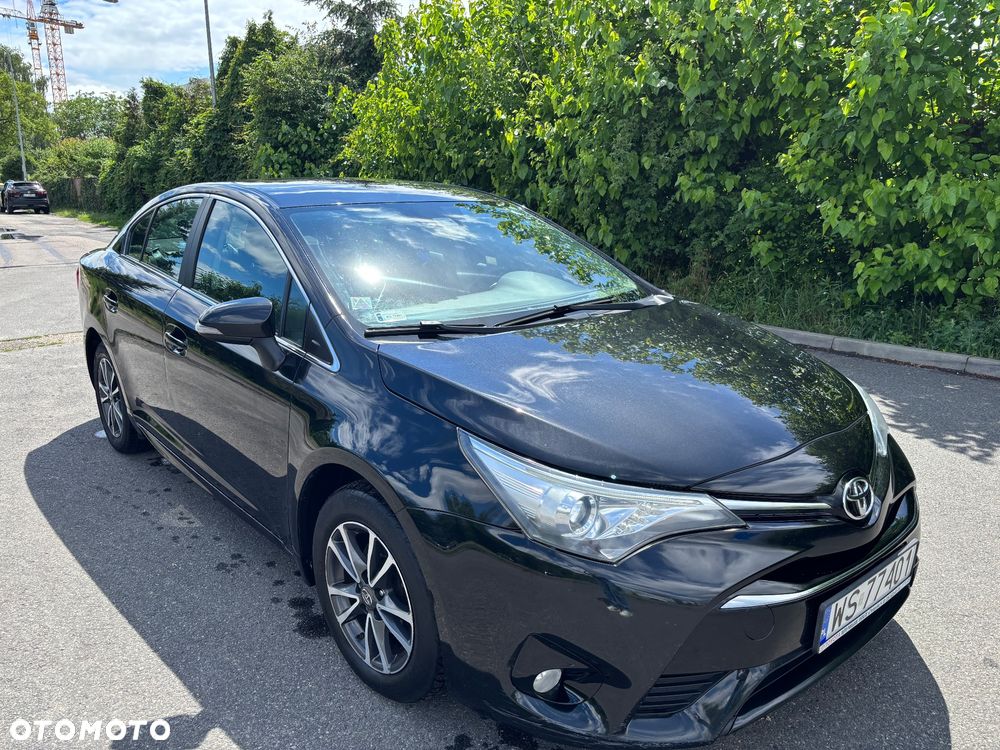 Toyota Avensis 1.6 D-4D Premium - 19