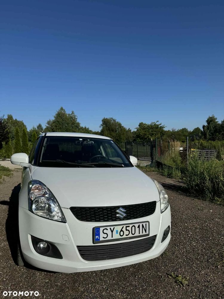 Suzuki Swift - 1