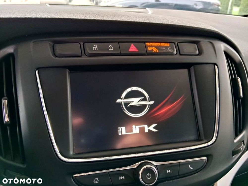 Opel Zafira - 8