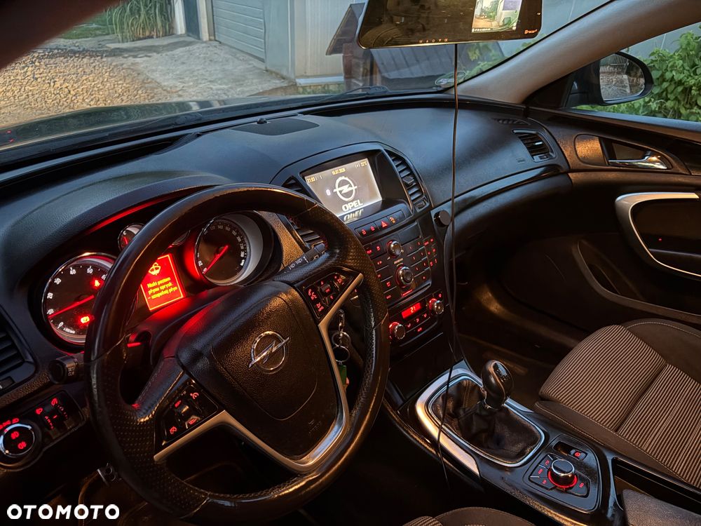 Opel Insignia 1.6 Turbo Design Edition - 4