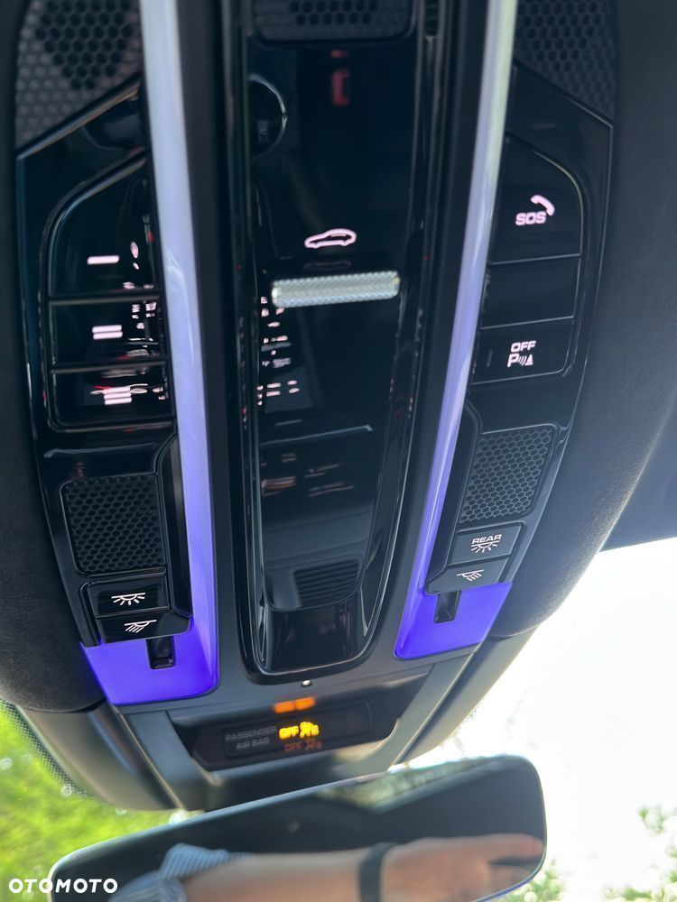 Porsche Cayenne GTS - 18