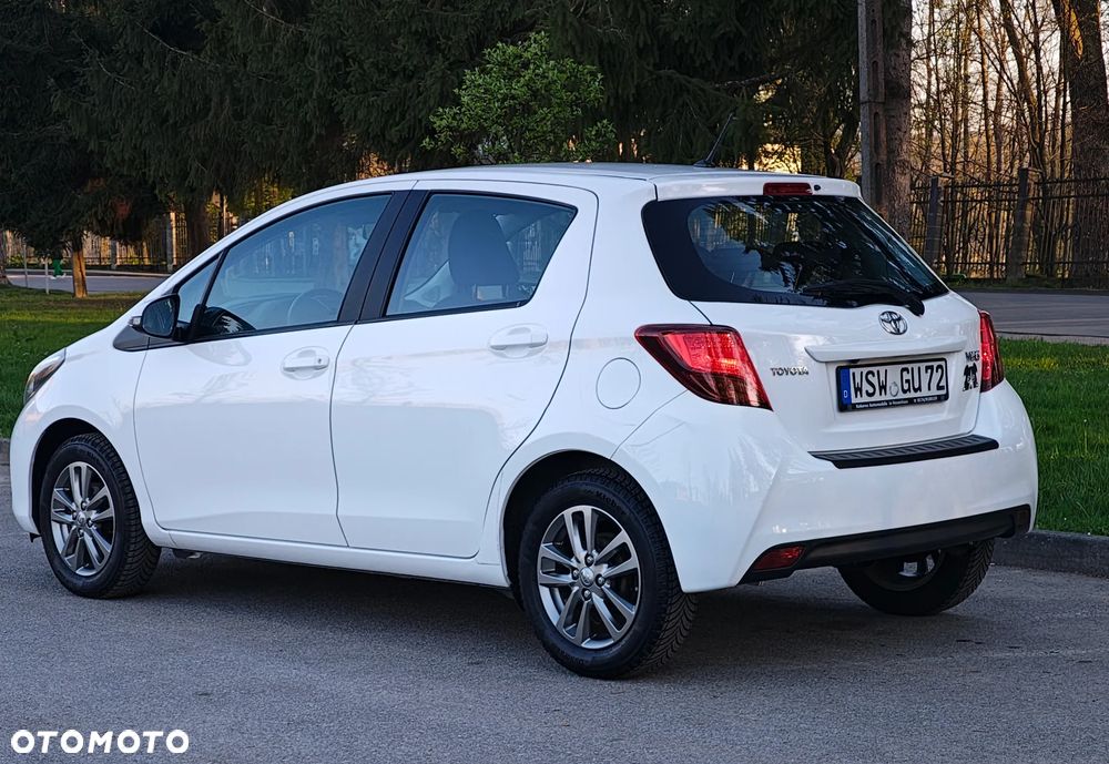 Toyota Yaris 1.33 VVT-i Edition - 17