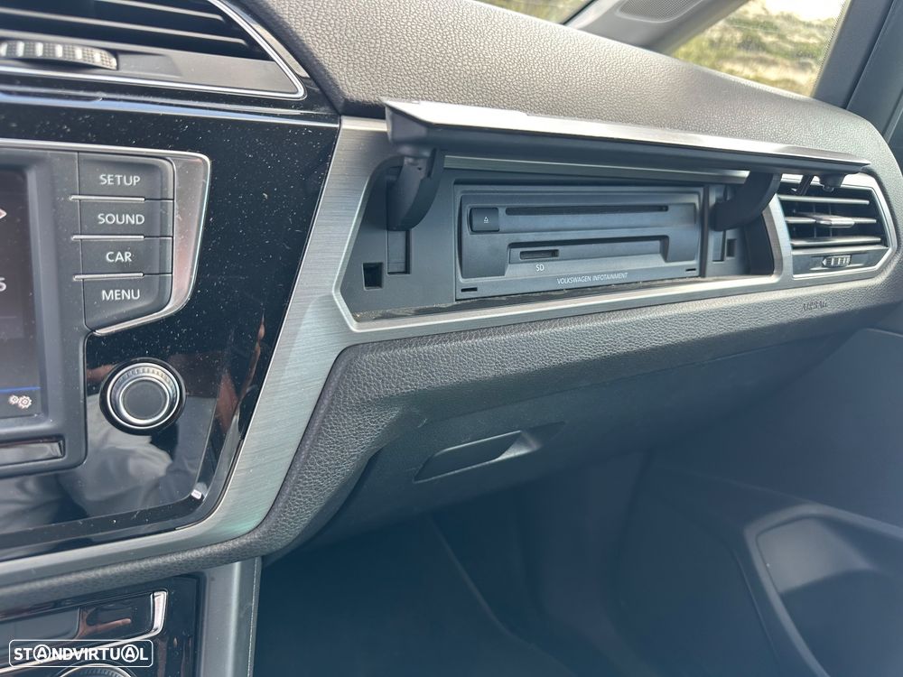 VW Touran 1.6 TDI Confortline - 5