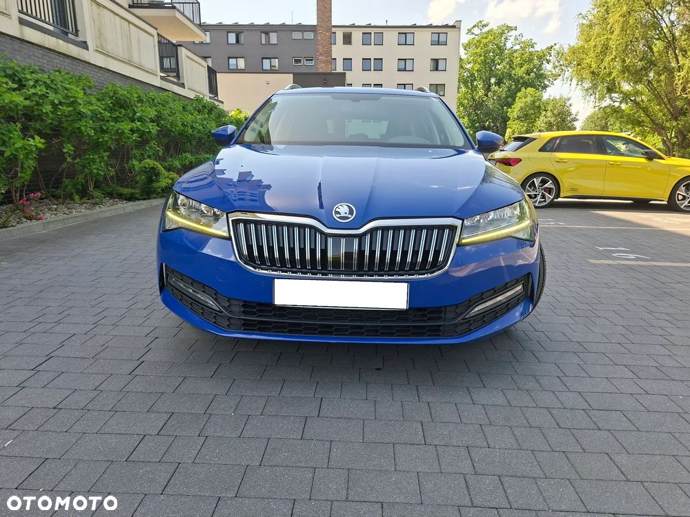 Skoda Superb 2.0 TDI Ambition DSG7 - 22