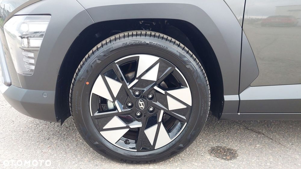 Hyundai Kona 1.6 T-GDI Platinum DCT - 32