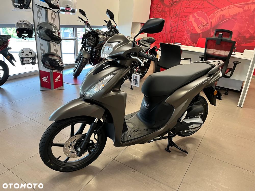 Honda Vision - 6