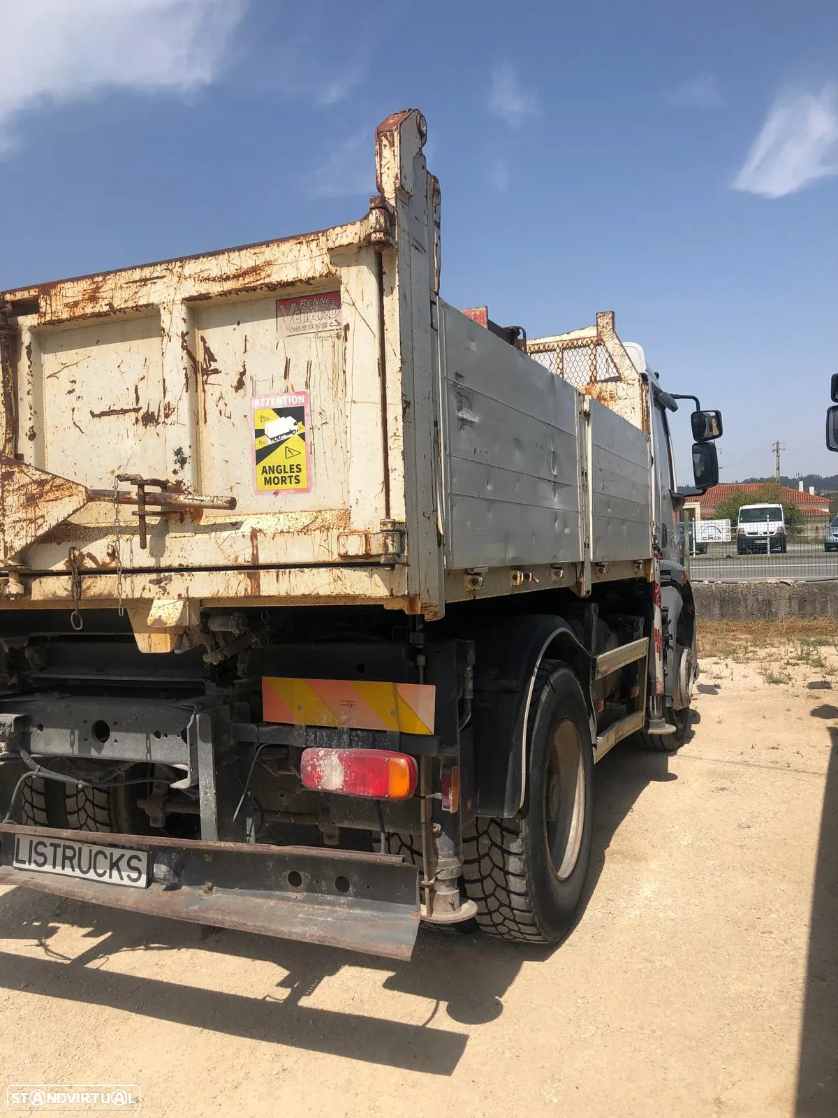 Volvo FL 240 Cx BAIXAS E ALTAS C/ GRUA PK12001-EH C7 COMANDO - 7
