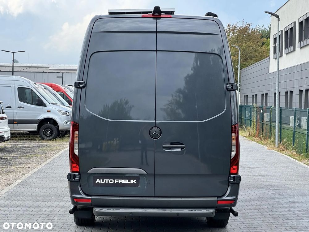 Mercedes-Benz Sprinter - 7