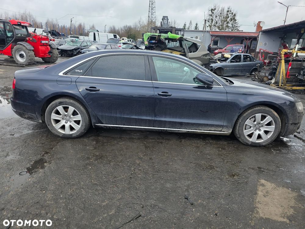 Audi A8 - 5