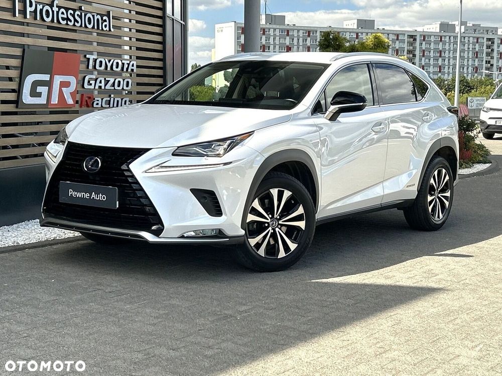 Lexus NX 300h F Impression AWD - 1