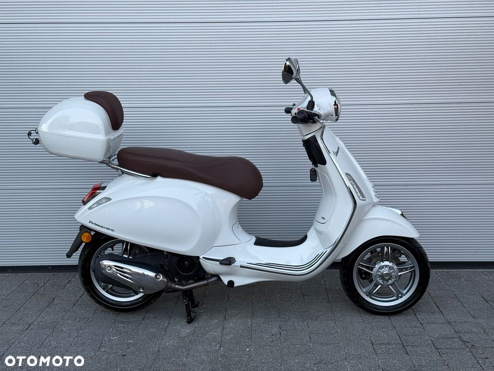 Vespa Primavera - 8