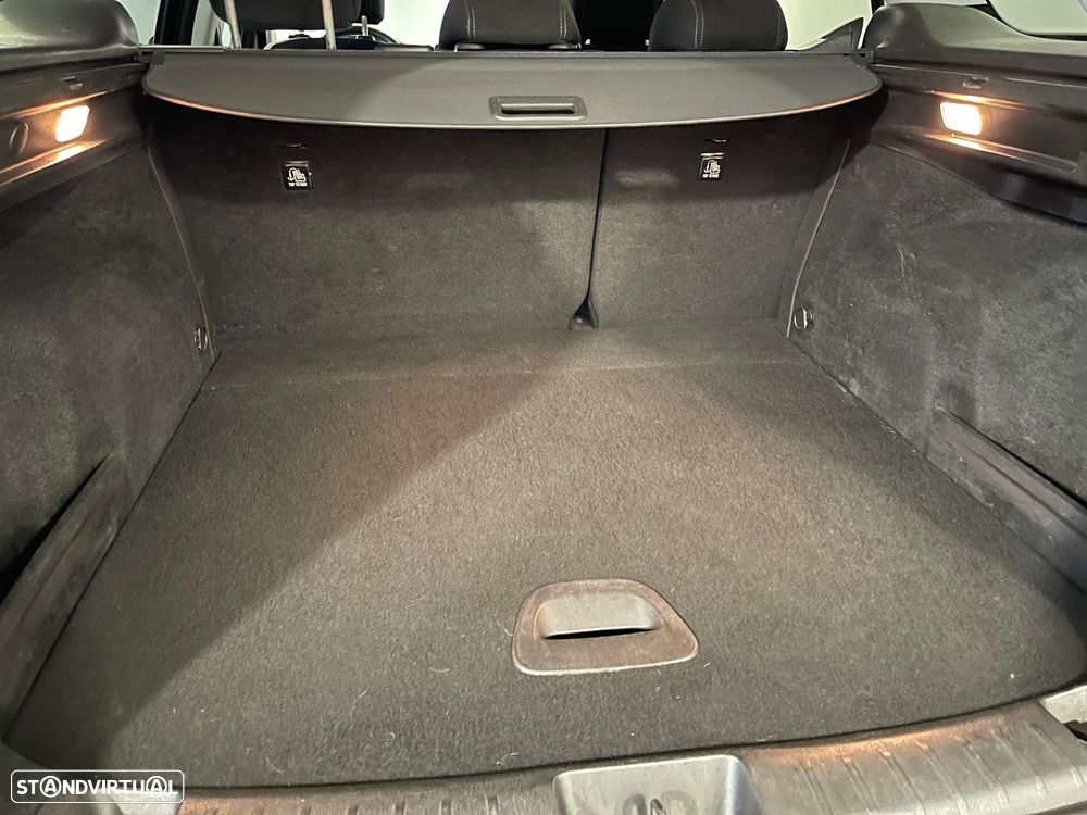 Fiat Tipo Station Wagon 1.6 M-Jet Lounge J17 - 29