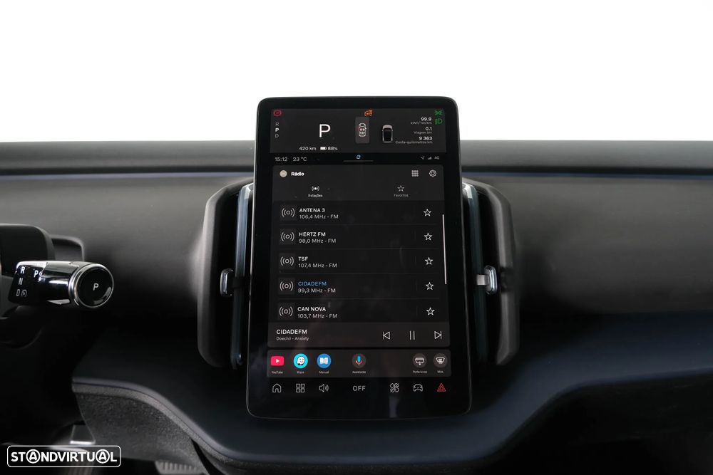 Volvo EX30 Single Motor Extended Range RWD Core - 22