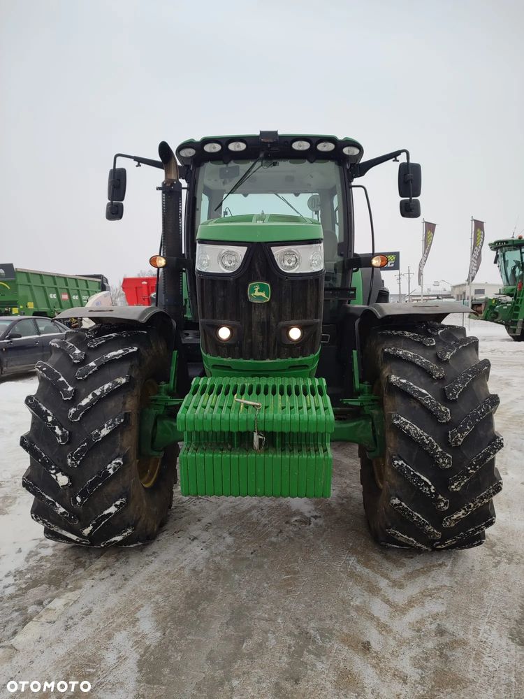 John Deere 6210R - 2