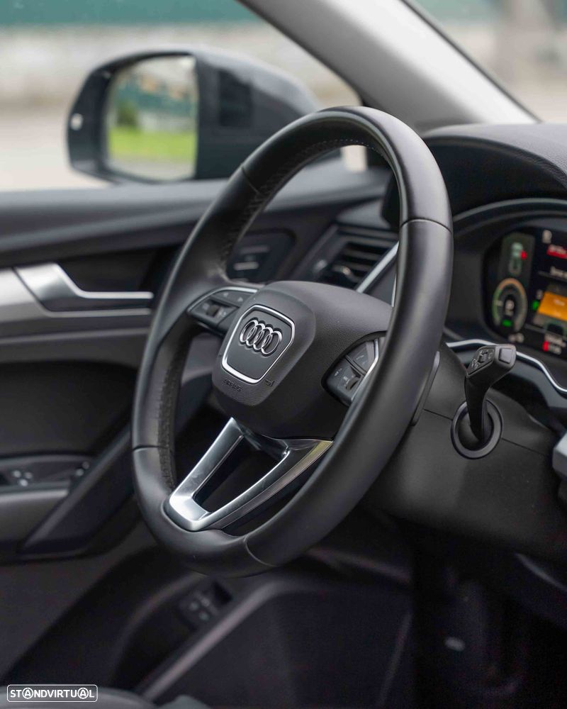 Audi Q5 2.0 TFSI Hybrid quattro S-line Tiptronic - 39