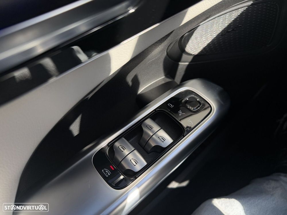 Mercedes-Benz C 300 e T 9G-TRONIC AMG Line - 35