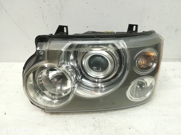 Range Rover Vogue L322 lampa lewa przednia Xenon
