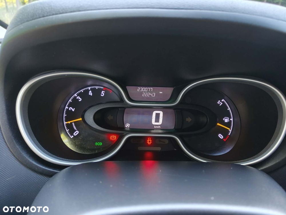 Opel Vivaro - 14