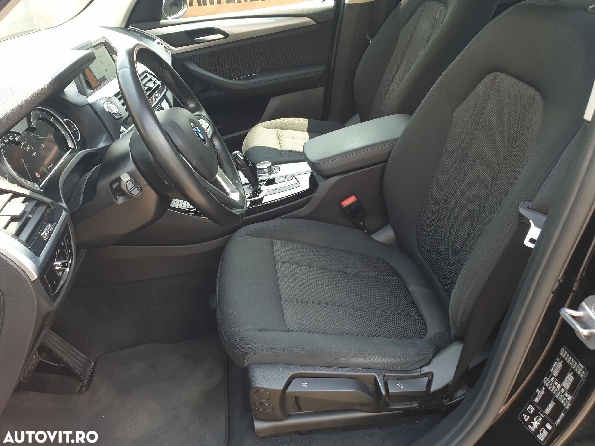 BMW X3 xDrive20d AT Advantage - 16