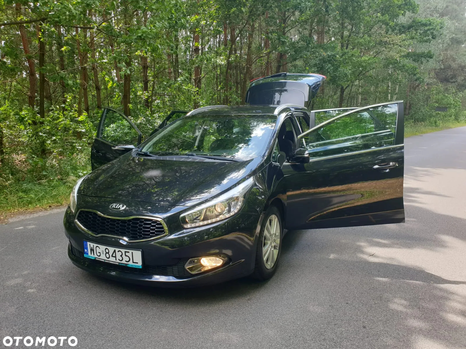 Kia Ceed 1.6 GDI SW Dream Team Edition - 4