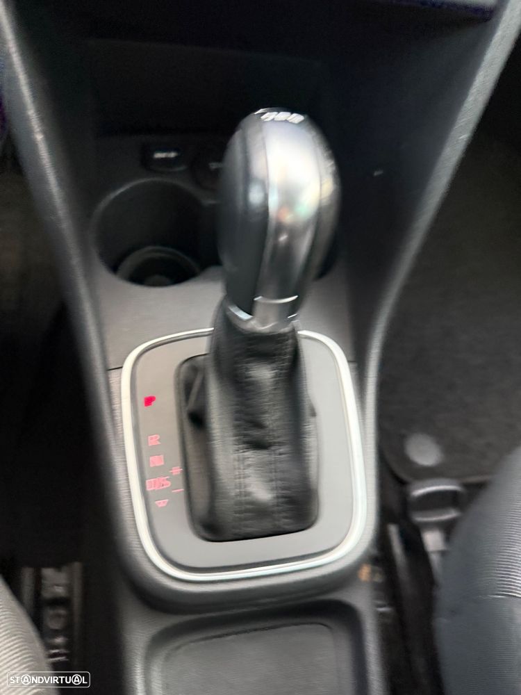 VW Polo 1.4 TDi Confortline Nav DSG - 15