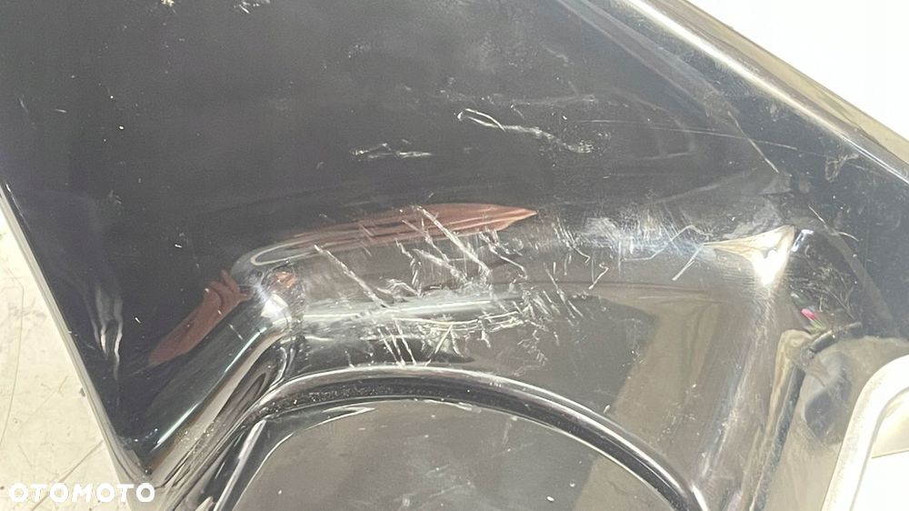 AUDI E-TRON LUSTERKO PRAWE PRZÓD - 3