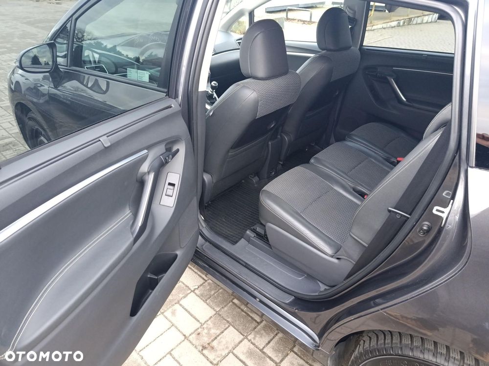 Toyota Verso 1.8 Premium EU6 - 17