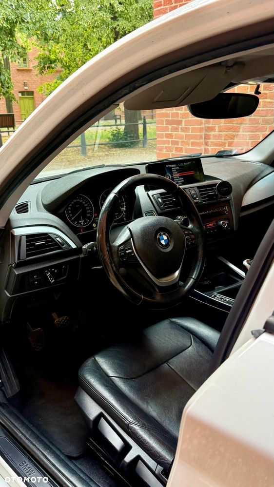 BMW Seria 1 118d - 9