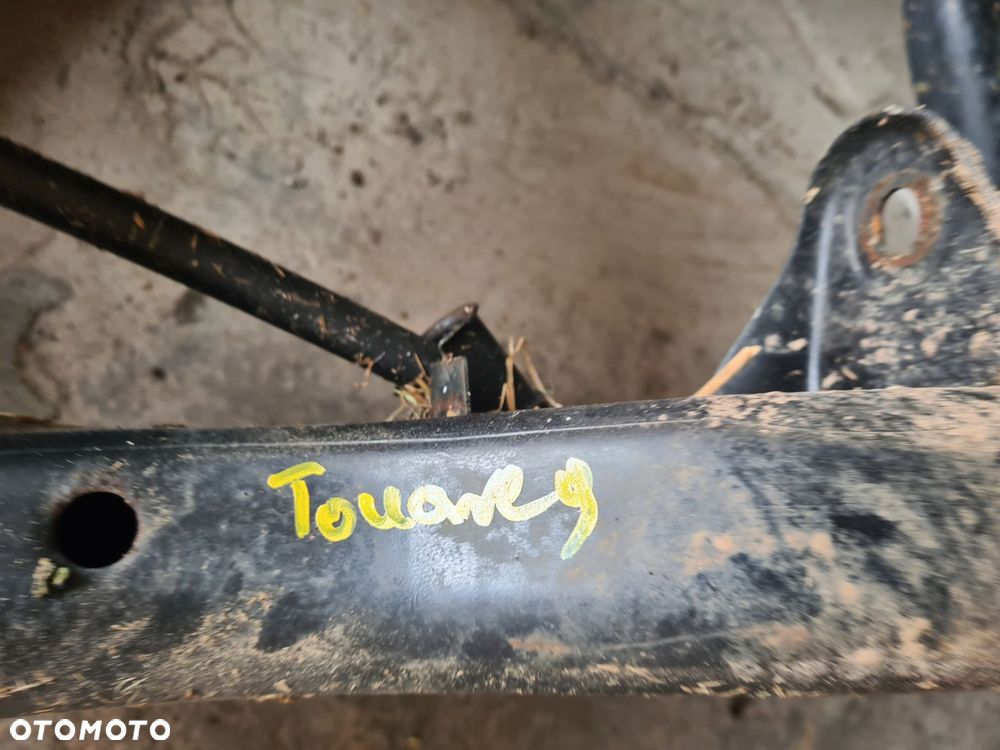 belka zawieszenia tylnego oś tarcze kompletna vw touareg - 2