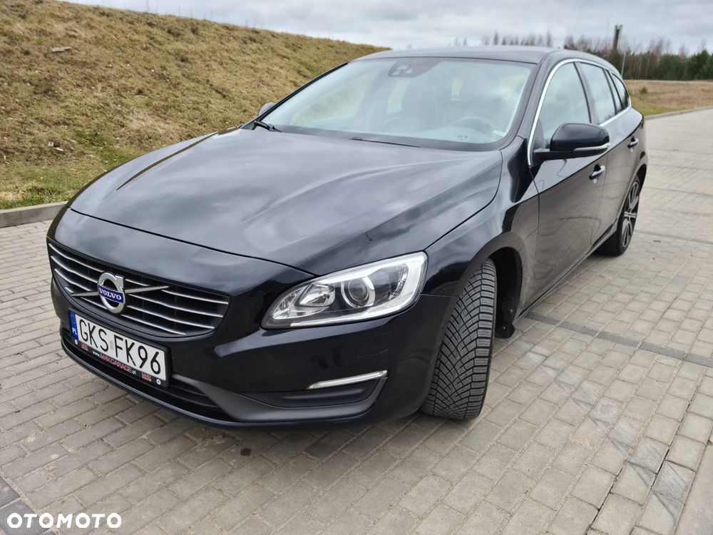 Volvo V60 D4 Drive-E Momentum - 2