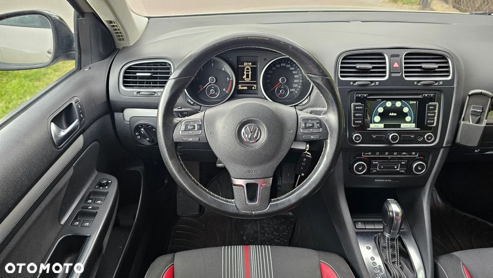 Volkswagen Golf - 23