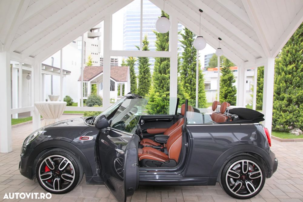Mini John Cooper Works 2020 photo 2