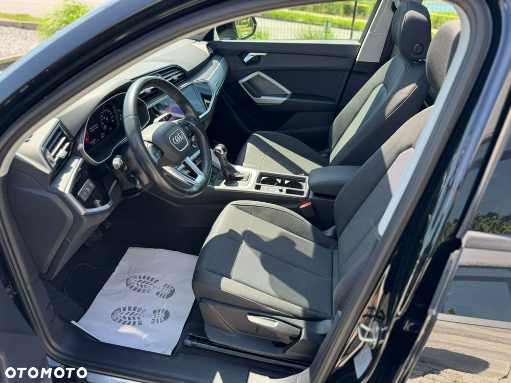 Audi Q3 - 11