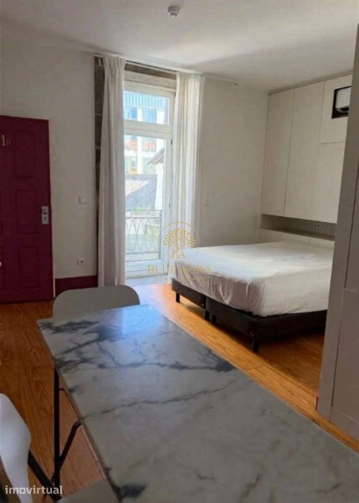 Apartamento T0 Arrendamento em Cedofeita, Santo Ildefonso, Sé, Miragai - Grande imagem: 5/9
