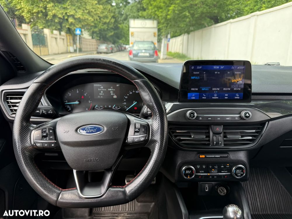 FORD Focus 2020 — imagine 9