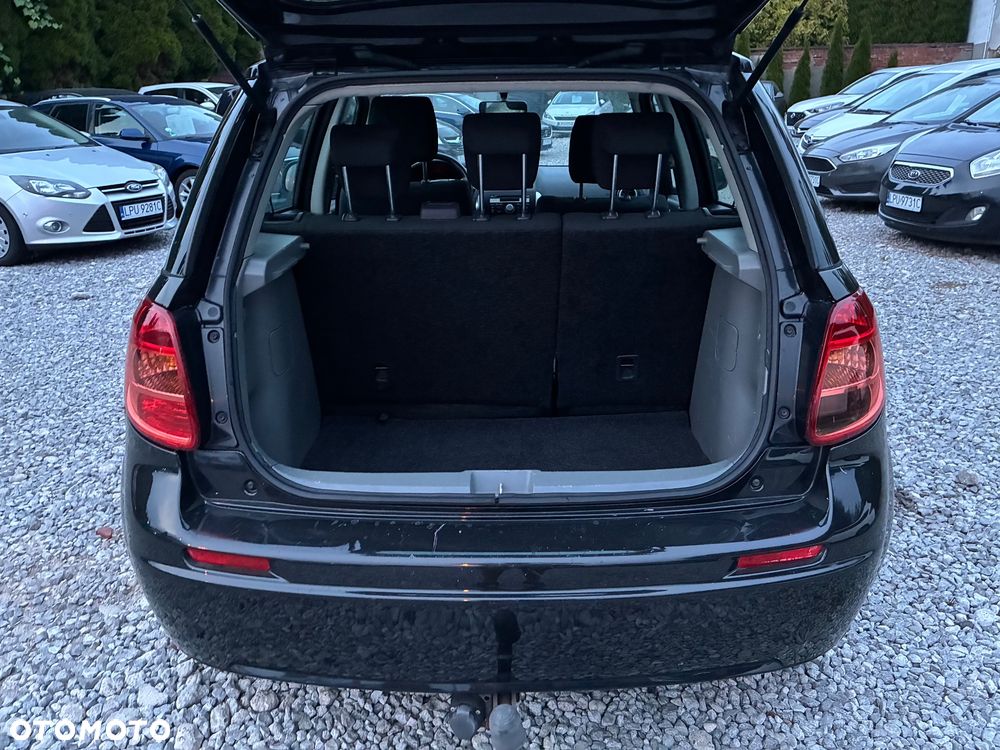 Suzuki SX4 1.6 VVT 4x2 Comfort - 11