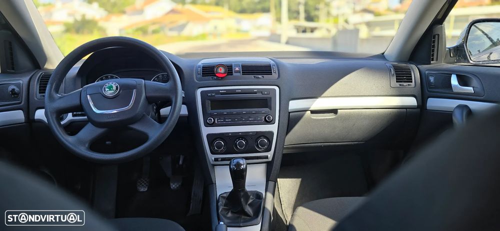 Skoda Octavia 1.6 TDI Greenline - 11