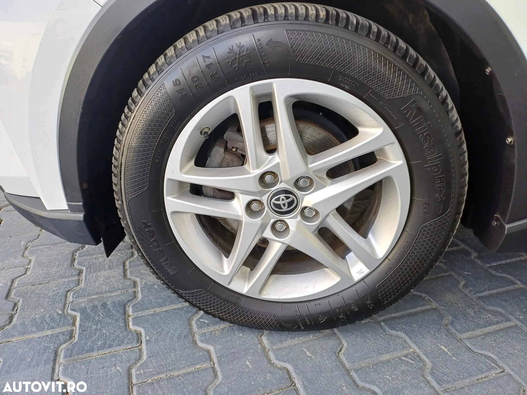 Toyota C-HR 1.8 HSD 122 CP 4x2 CVT C-enter - 4