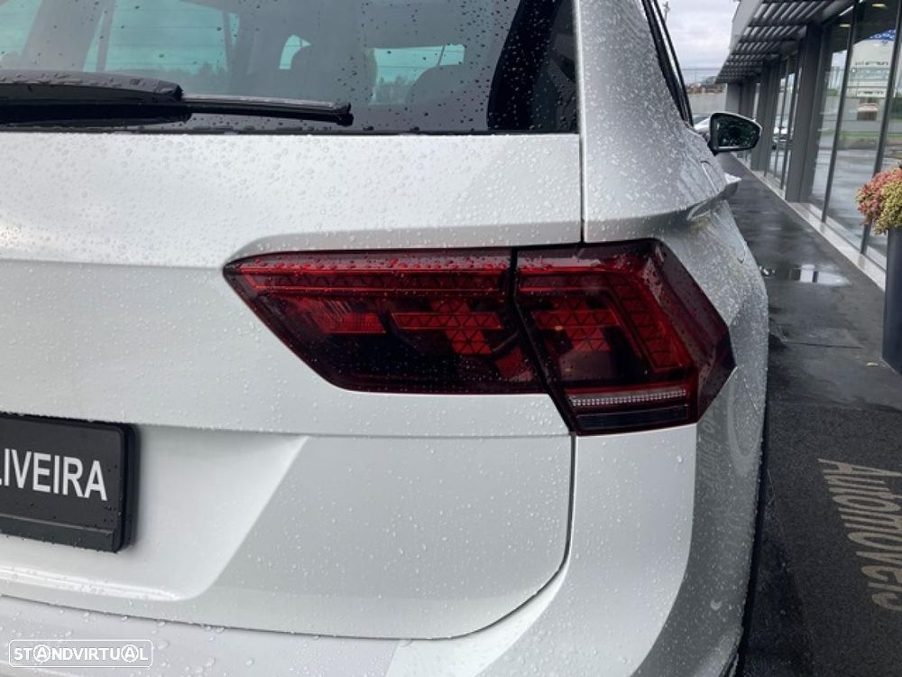 VW Tiguan 2.0 TDI R-Line DSG 4Motion - 10