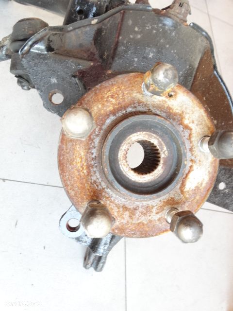 KIA Carens III Wahacz Przedni Piasta Zwrotnica Łożysko Zestaw - 9