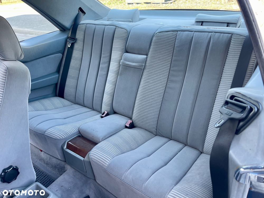 Mercedes-Benz W124 (1984-1993) - 13