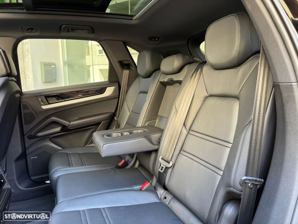 Porsche Cayenne S E-Hybrid Tiptronic S - 5
