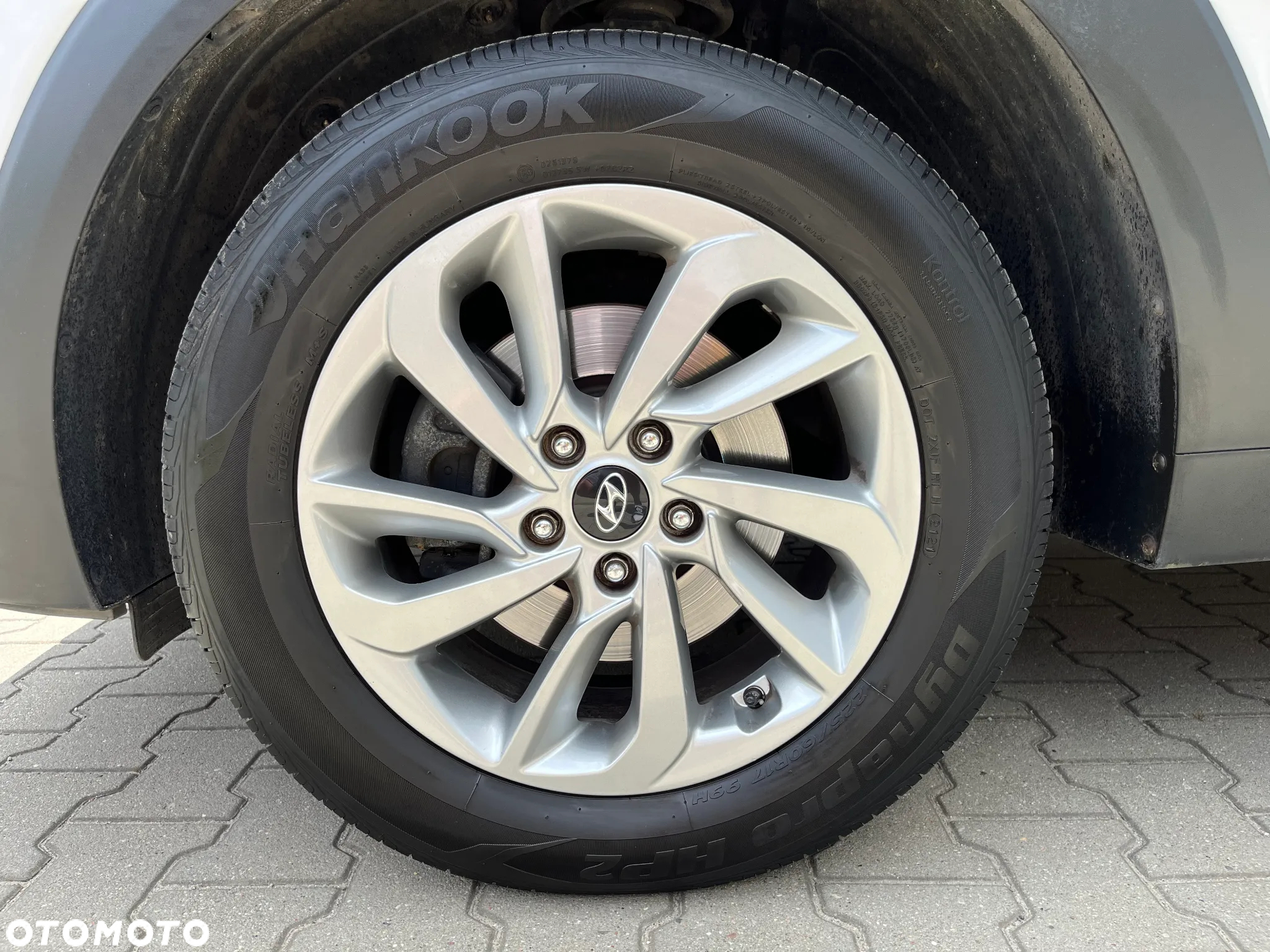 Hyundai Tucson blue 1.6 GDi 2WD Navi - 9