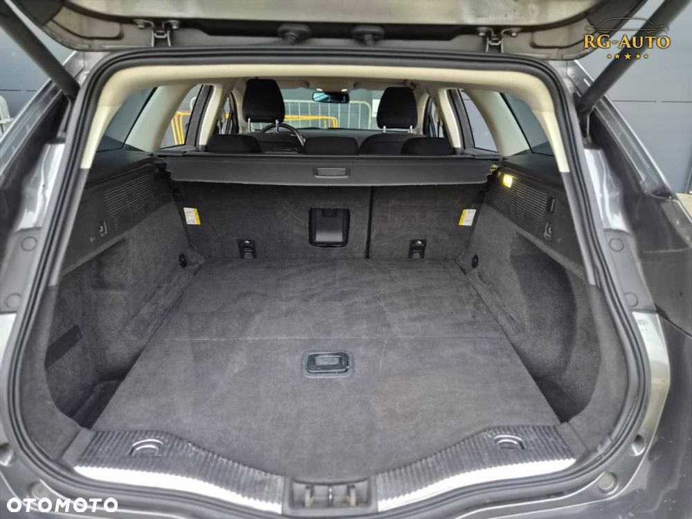 Ford Mondeo - 28
