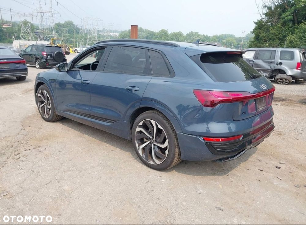 Audi Q8 e-tron - 5