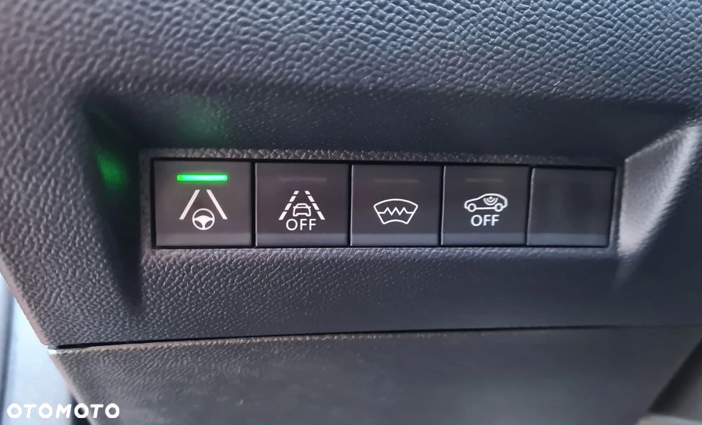 Peugeot 2008 1.2 PureTech GT Pack S&S EAT8 - 12