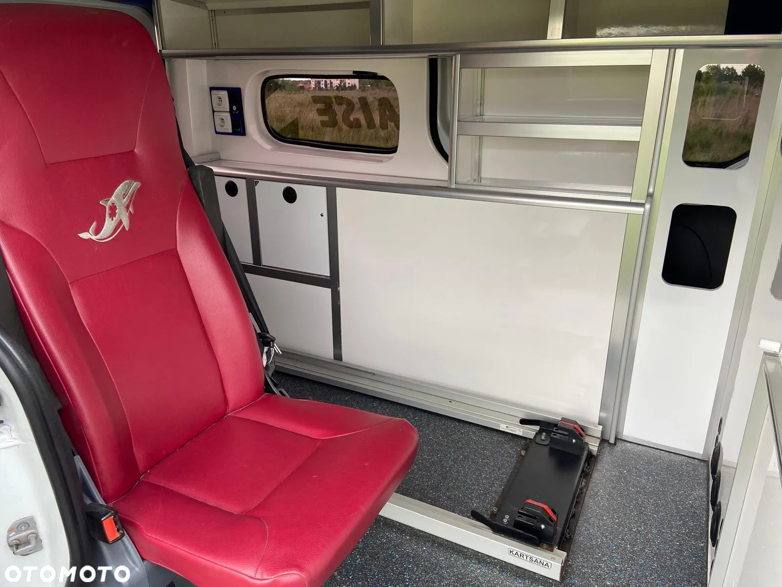 Opel Ambulans Karetka vivaro - 18