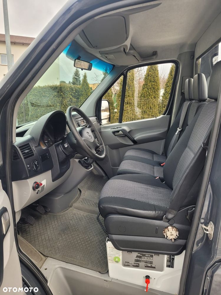 Mercedes-Benz Sprinter - 6