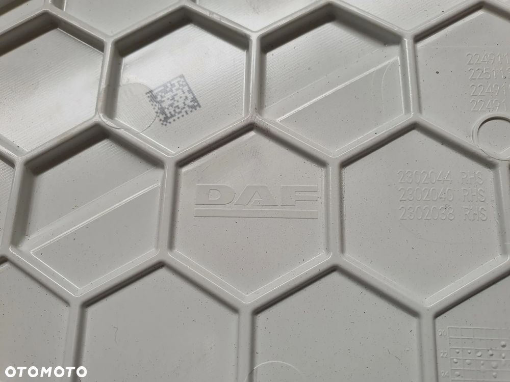 Przedłużenie kabiny DAF XG prawe 2249111 2302038 - 2